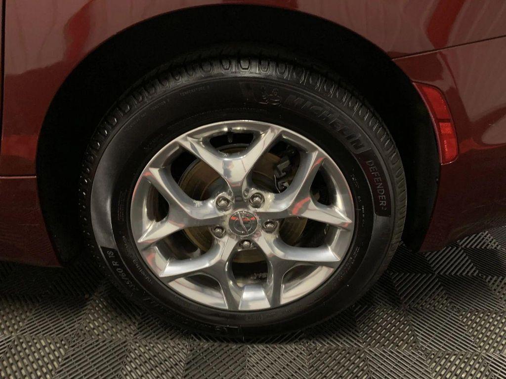 used 2019 Chrysler Pacifica car, priced at $19,215