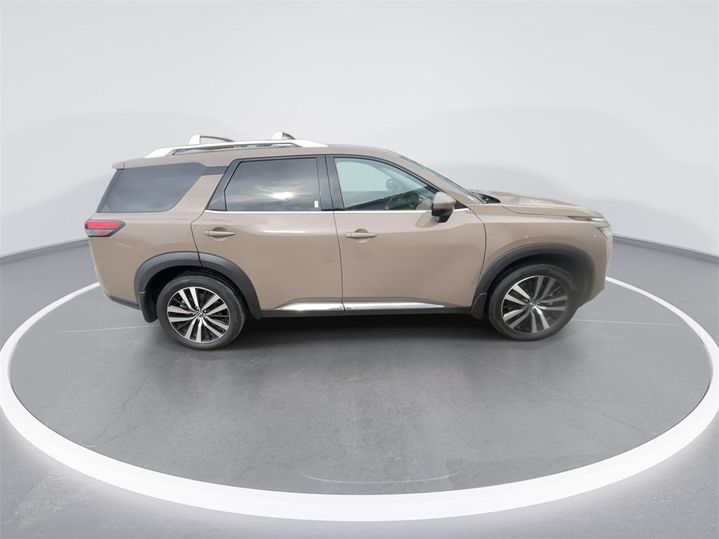 used 2024 Nissan Pathfinder car, priced at $39,114