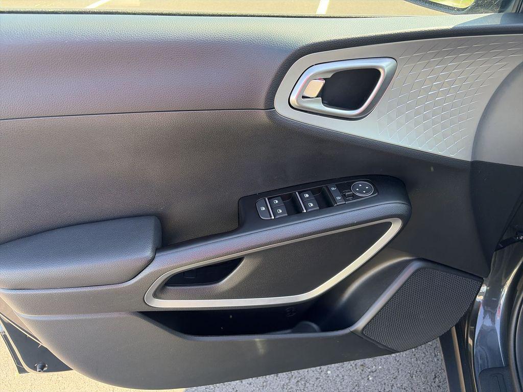 used 2025 Kia Soul car, priced at $21,975