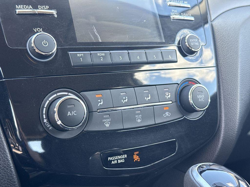 used 2018 Nissan Rogue Sport car, priced at $15,994