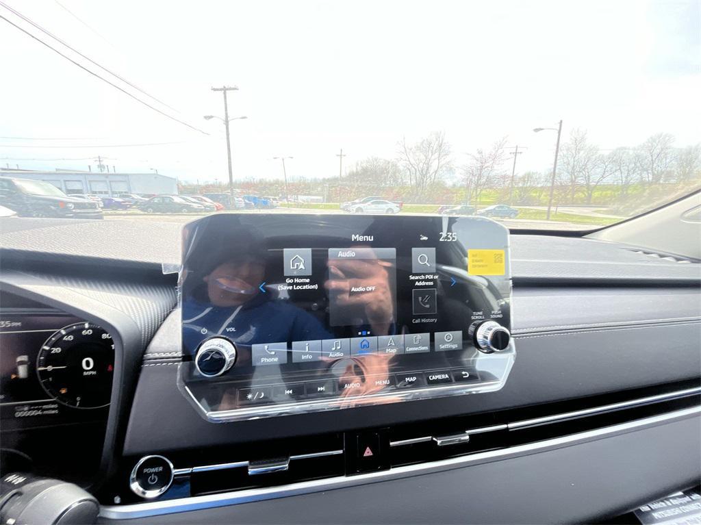 new 2025 Mitsubishi Outlander PHEV car, priced at $39,800