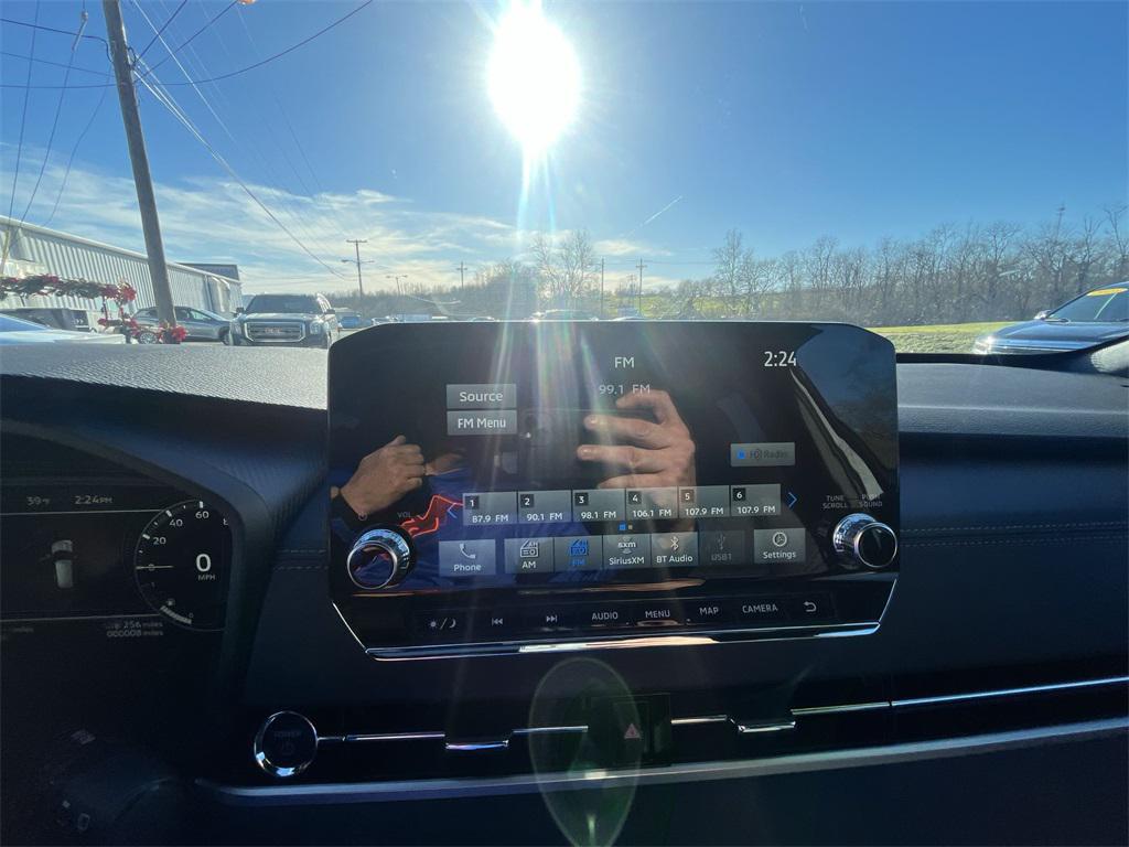 new 2025 Mitsubishi Outlander PHEV car, priced at $41,300