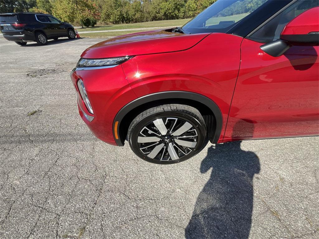 new 2025 Mitsubishi Outlander car, priced at $42,500