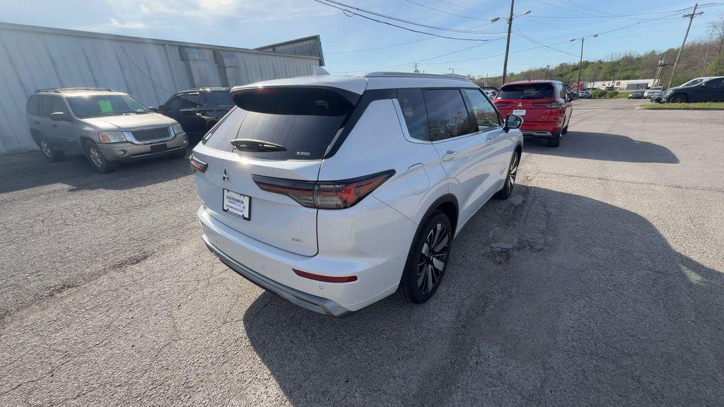 new 2026 Mitsubishi Outlander car, priced at $44,155