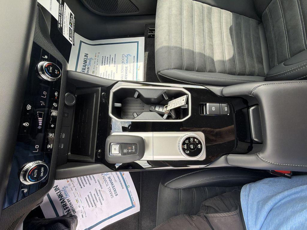 new 2026 Mitsubishi Outlander car, priced at $32,600