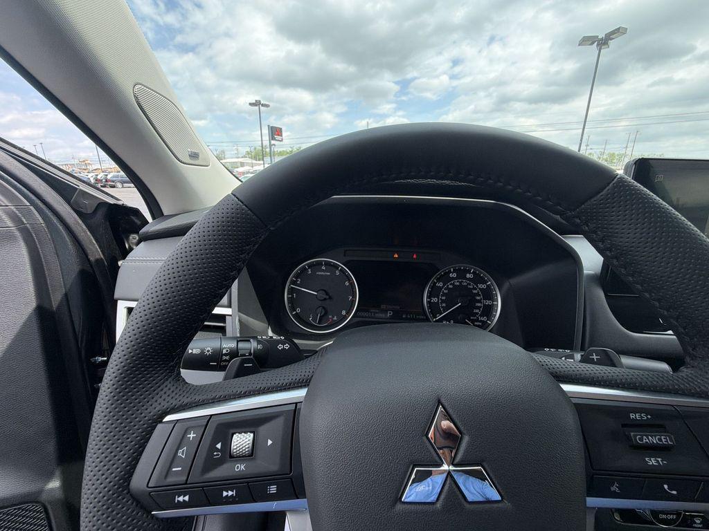 new 2026 Mitsubishi Outlander car, priced at $32,600