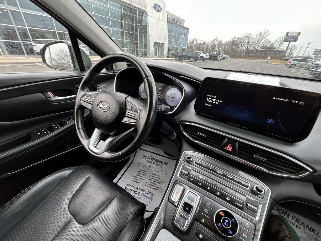 used 2023 Hyundai Santa Fe car, priced at $27,999