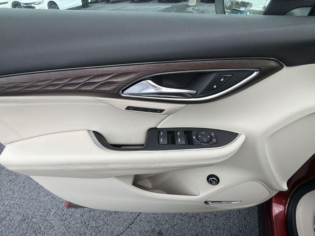 used 2023 Buick Envision car, priced at $33,240