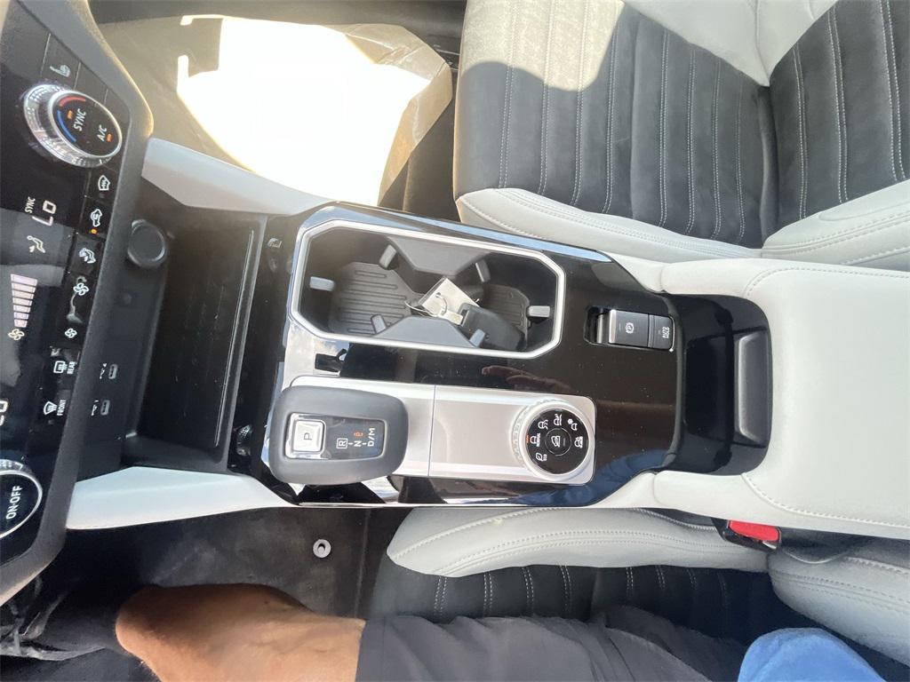 new 2025 Mitsubishi Outlander car, priced at $35,867