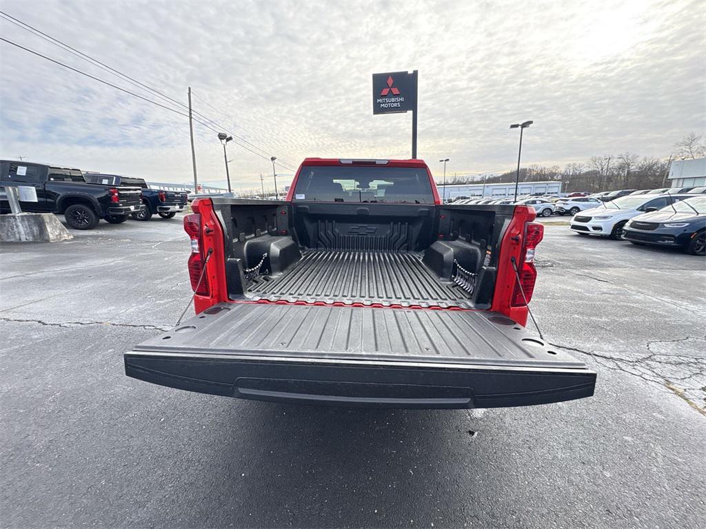 used 2022 Chevrolet Silverado 1500 car, priced at $30,994