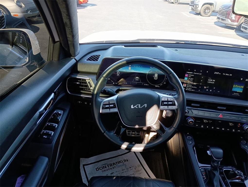 used 2024 Kia Telluride car, priced at $40,994