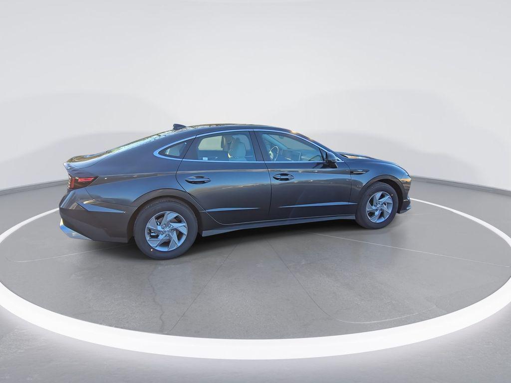 used 2025 Hyundai Sonata car, priced at $22,908
