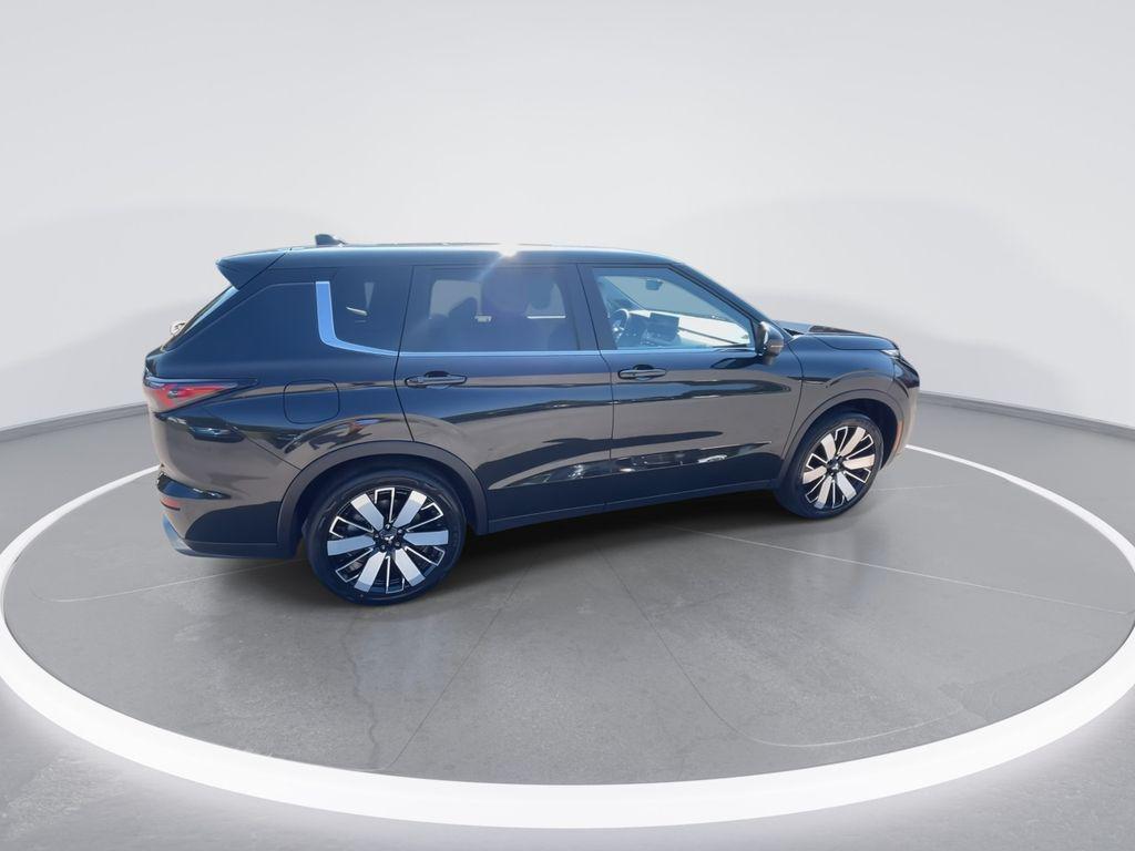 new 2025 Mitsubishi Outlander car, priced at $34,300