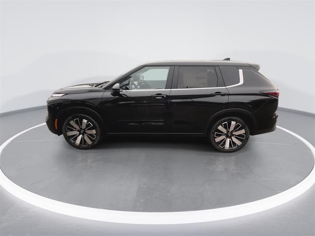 new 2025 Mitsubishi Outlander car, priced at $37,224