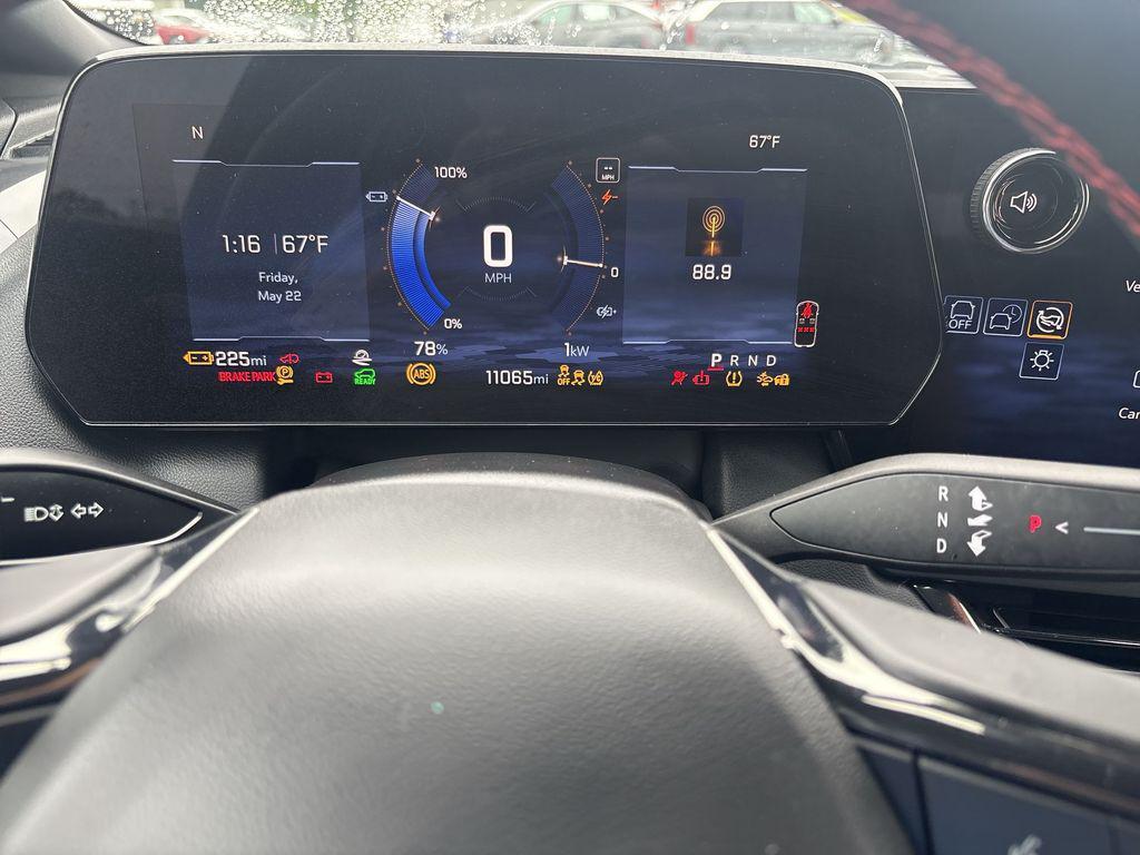 used 2024 Chevrolet Equinox EV car, priced at $28,890