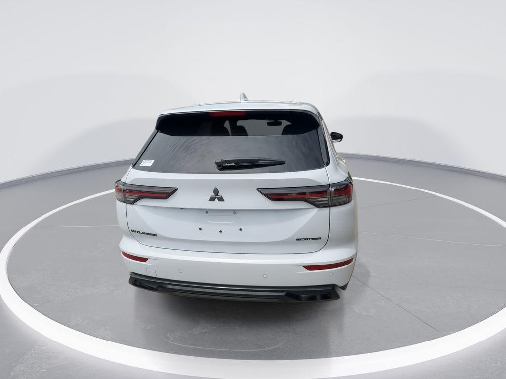 new 2026 Mitsubishi Outlander car, priced at $32,192