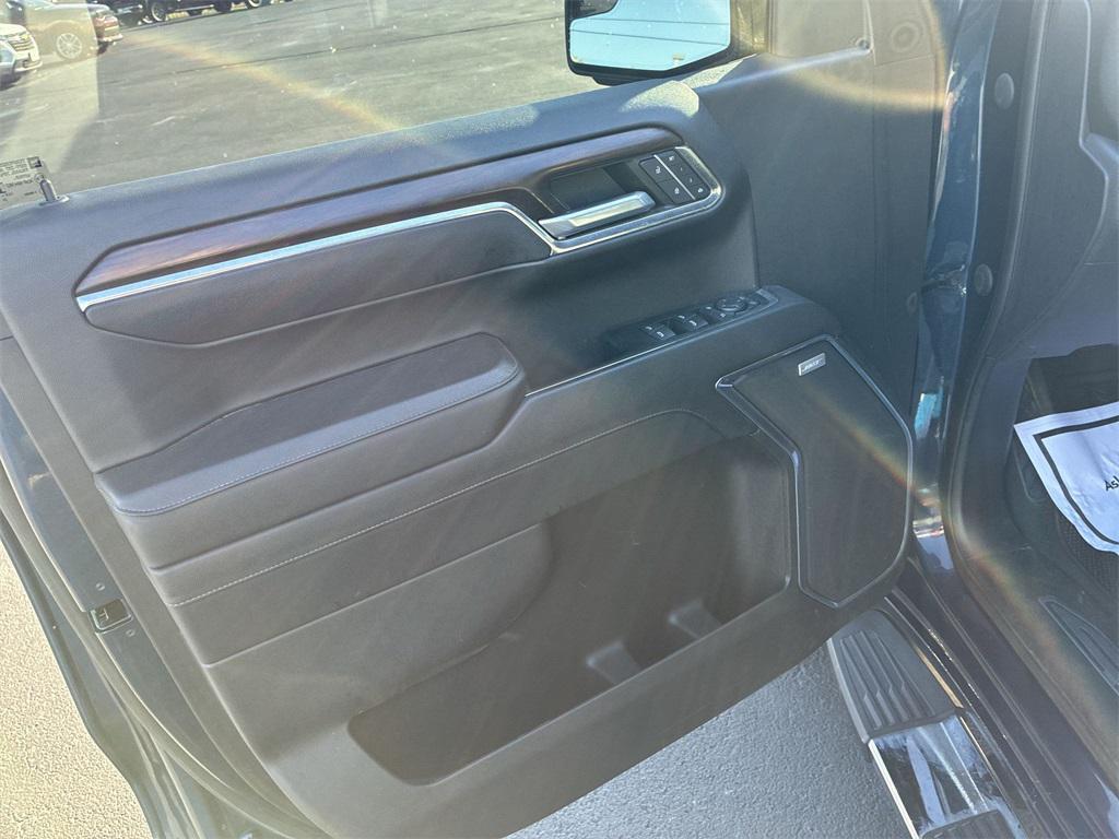 used 2023 GMC Sierra 1500 car, priced at $41,798