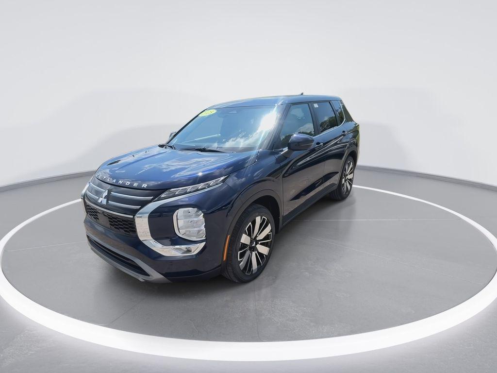 new 2025 Mitsubishi Outlander car, priced at $33,700