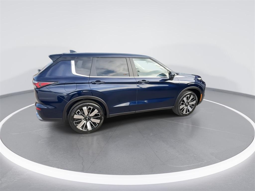 new 2026 Mitsubishi Outlander car, priced at $36,645