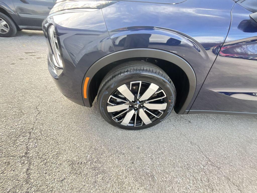 new 2026 Mitsubishi Outlander car, priced at $35,145