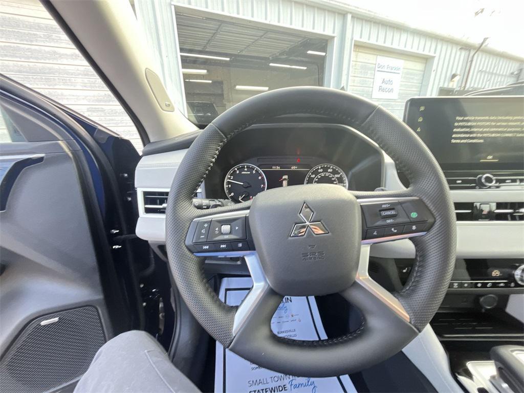 new 2026 Mitsubishi Outlander car, priced at $36,645