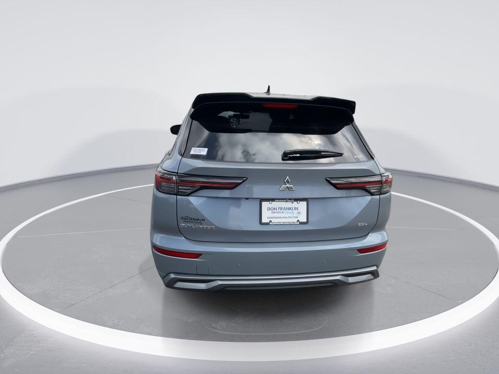 new 2026 Mitsubishi Outlander car, priced at $39,332