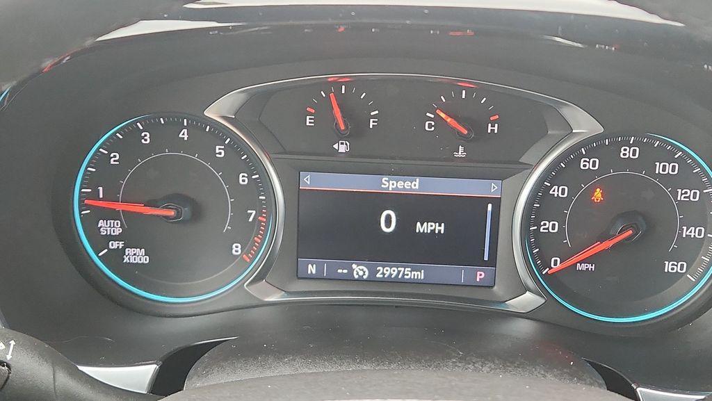 used 2023 Chevrolet Traverse car, priced at $29,430