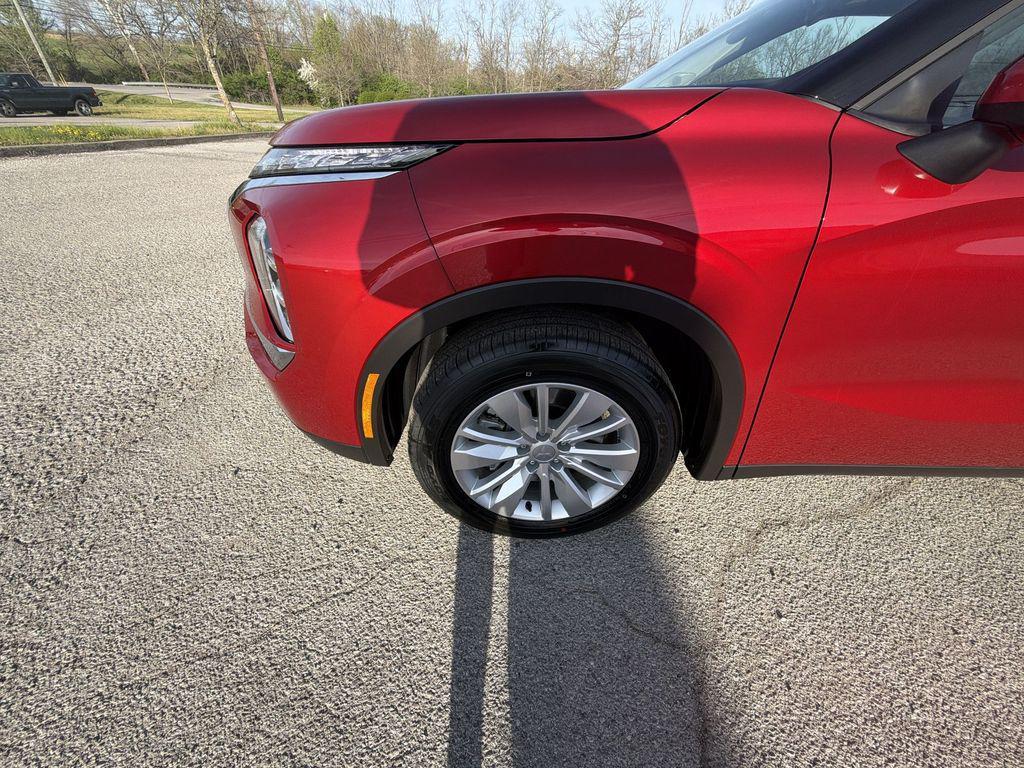 new 2026 Mitsubishi Outlander car, priced at $28,083