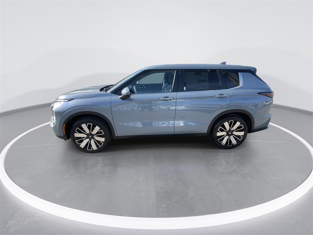 new 2026 Mitsubishi Outlander car, priced at $42,075