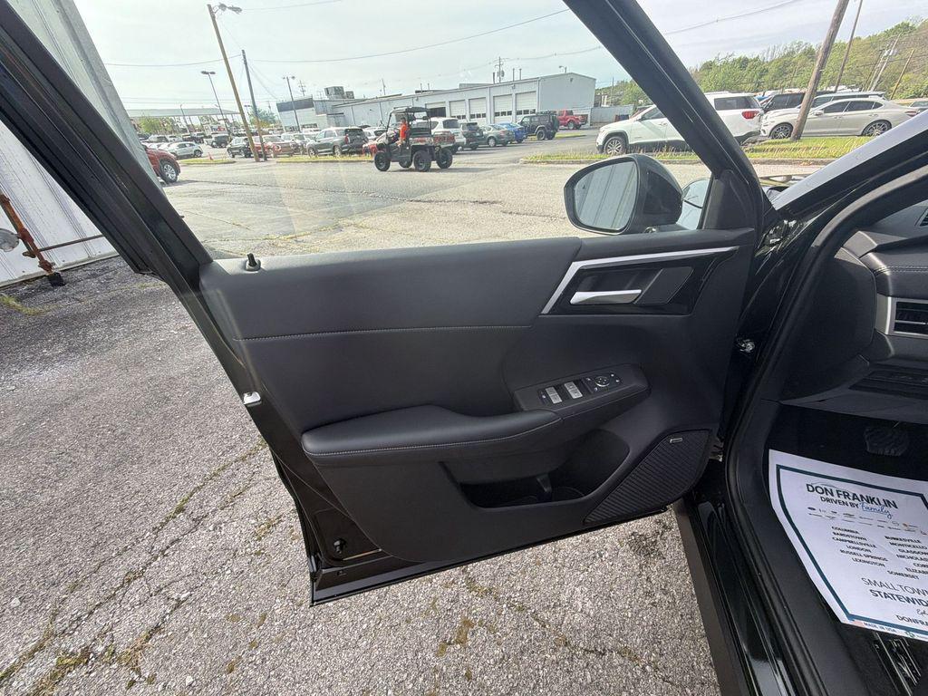 new 2026 Mitsubishi Outlander car, priced at $32,156