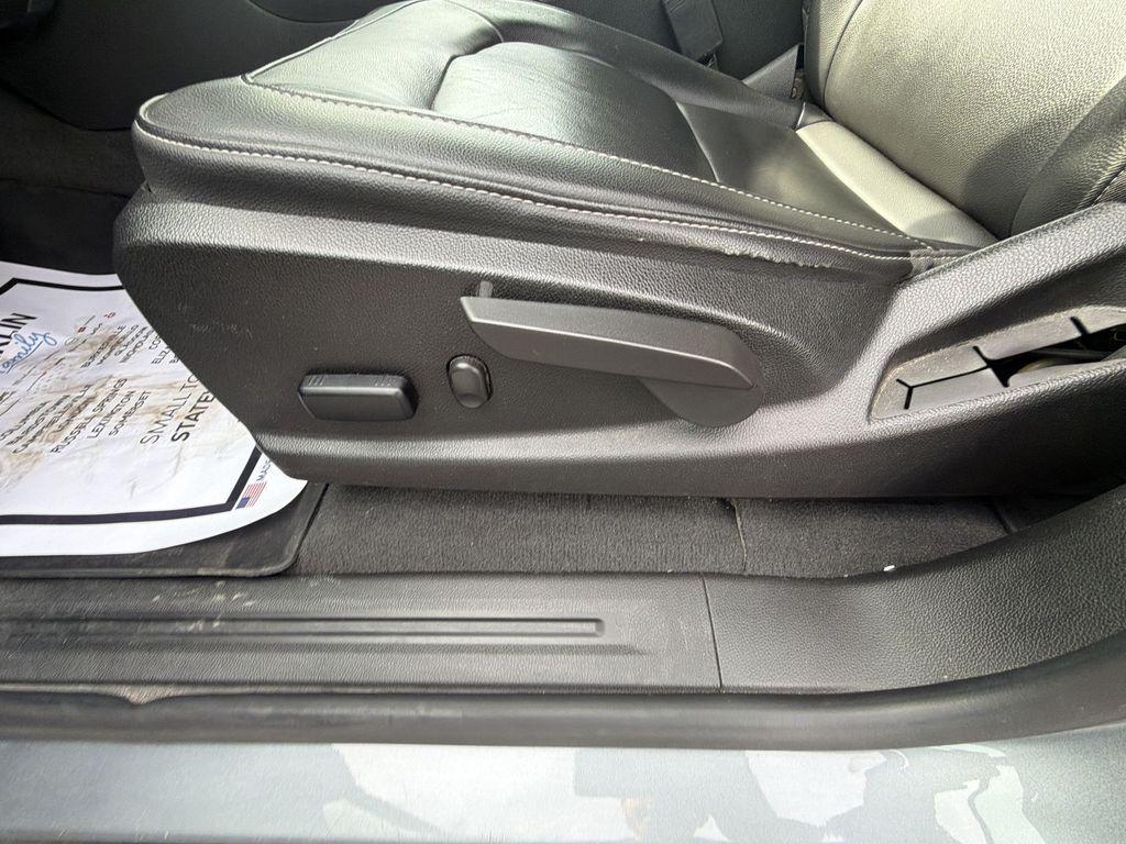 used 2022 Chevrolet Colorado car, priced at $31,888