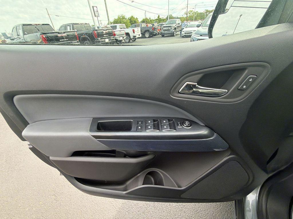used 2022 Chevrolet Colorado car, priced at $31,888
