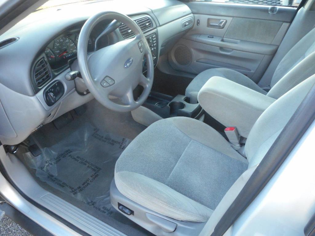 used 2001 Ford Taurus car, priced at $4,900
