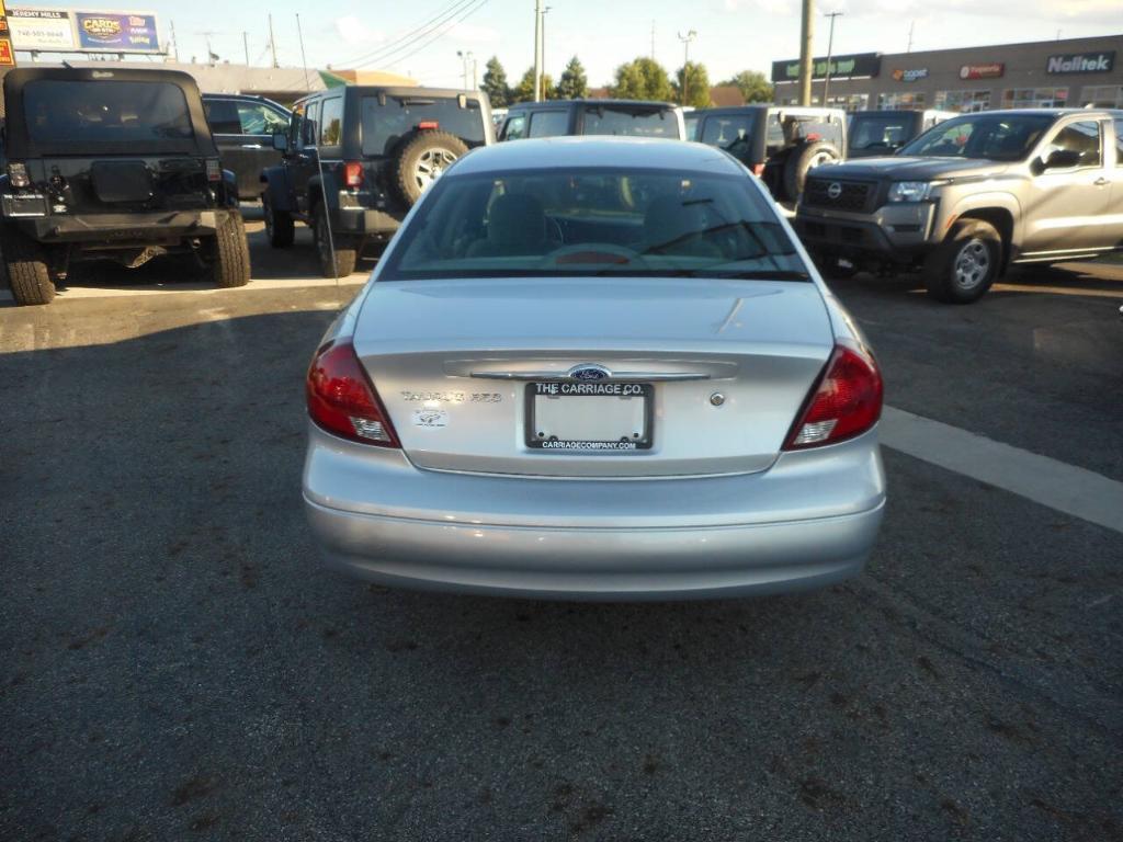 used 2001 Ford Taurus car, priced at $4,900