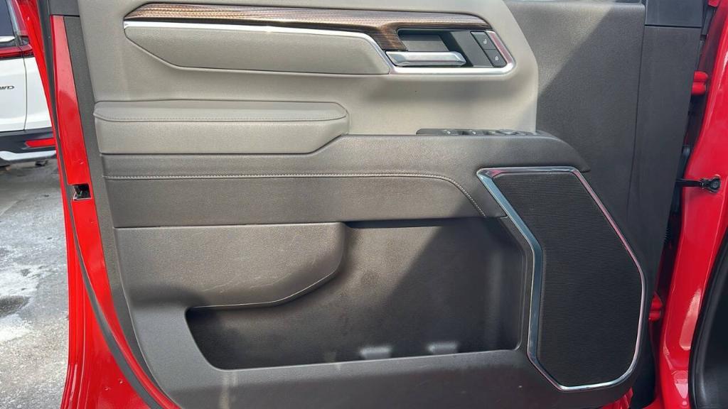 used 2024 Chevrolet Silverado 2500 car, priced at $44,900