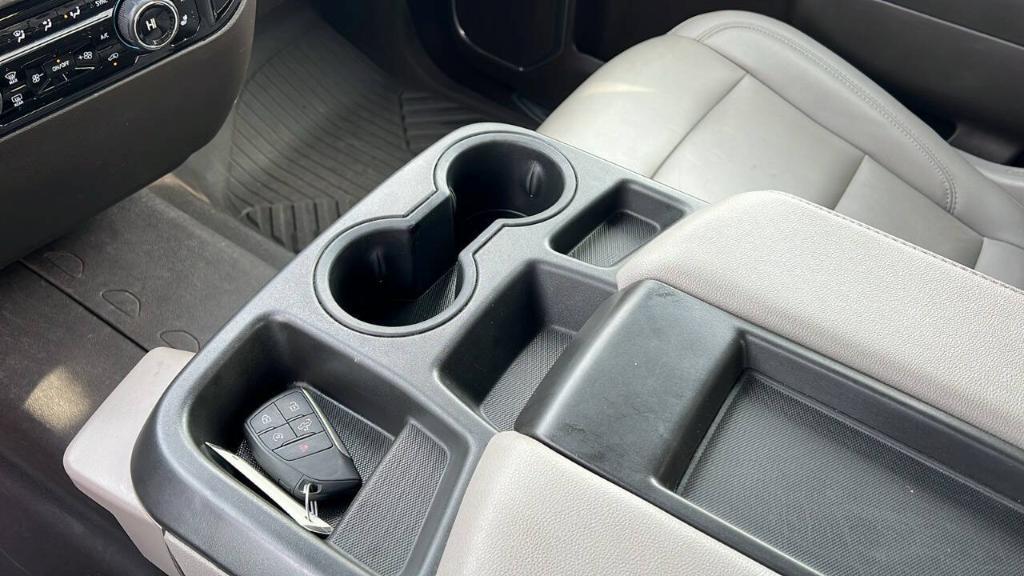 used 2024 Chevrolet Silverado 2500 car, priced at $44,900