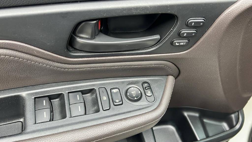 used 2018 Honda Odyssey car, priced at $14,900