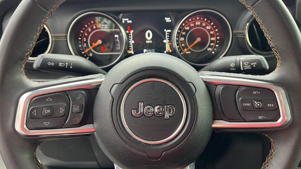 used 2023 Jeep Gladiator car, priced at $32,900