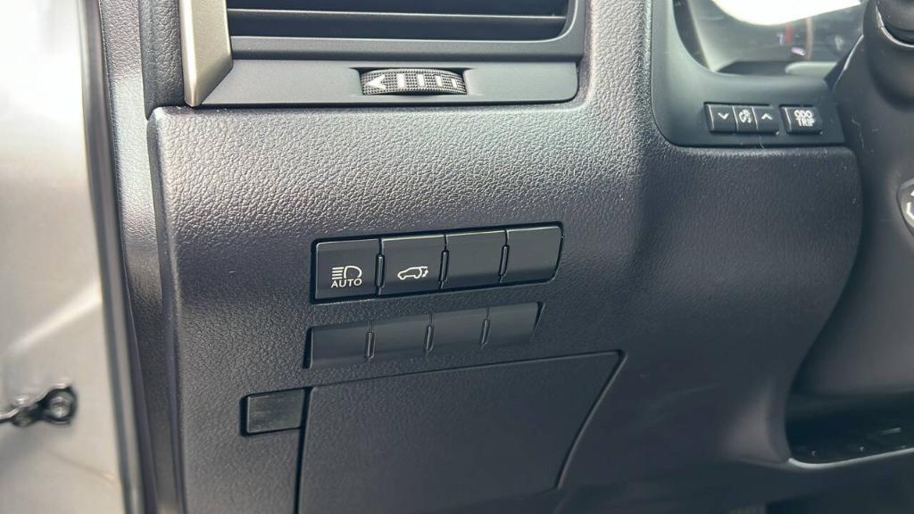 used 2022 Lexus RX 350 car, priced at $33,900