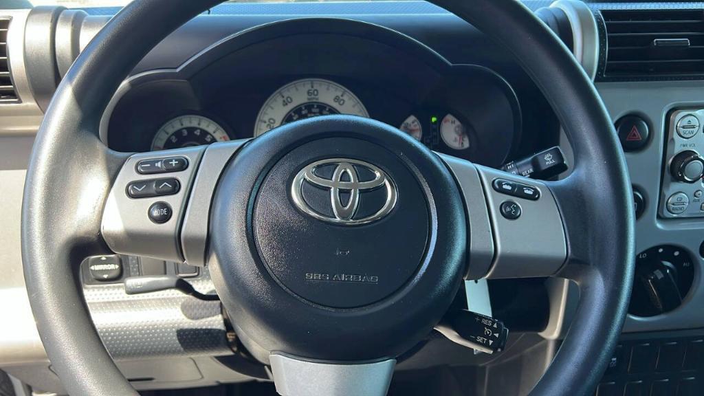 used 2014 Toyota FJ Cruiser car, priced at $19,900