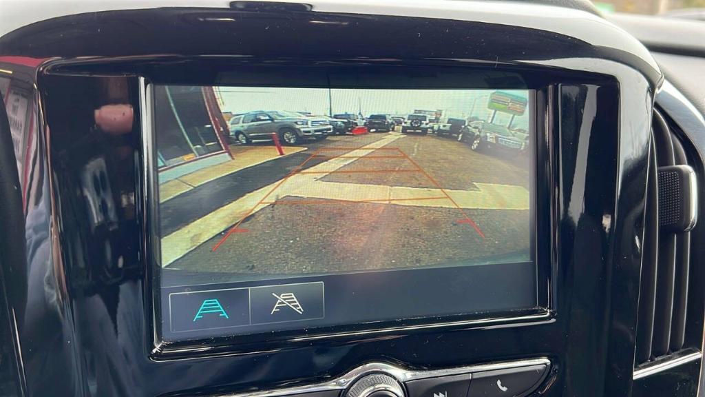 used 2019 Chevrolet Traverse car, priced at $12,900