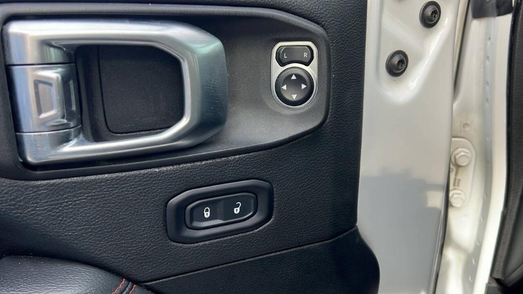 used 2020 Jeep Wrangler Unlimited car, priced at $26,900