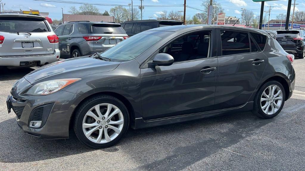 used 2011 Mazda Mazda3 car, priced at $7,900