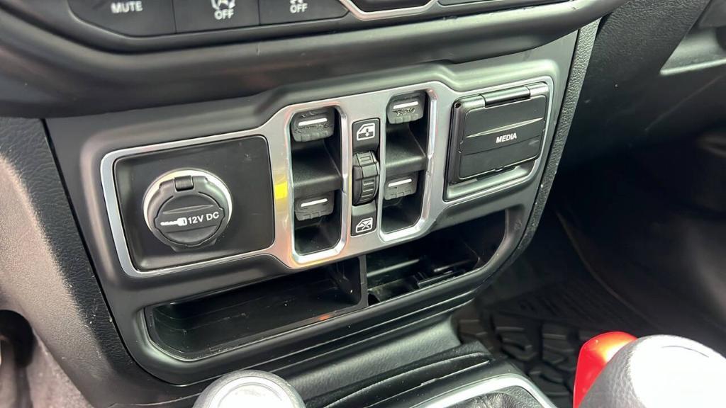 used 2018 Jeep Wrangler Unlimited car, priced at $17,900