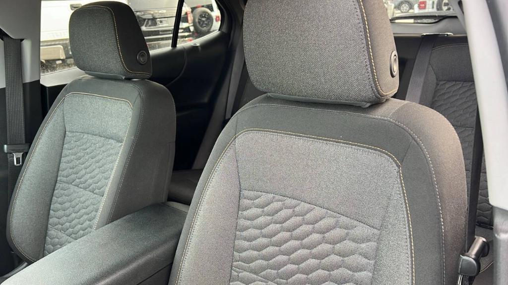 used 2021 Chevrolet Equinox car, priced at $14,900