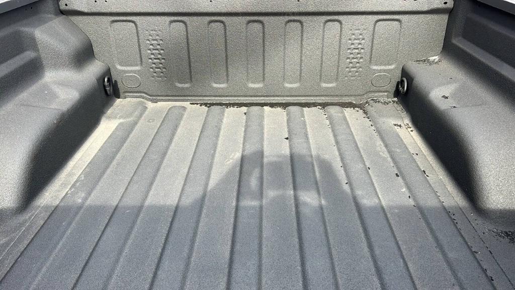 used 2021 Jeep Gladiator car, priced at $34,900