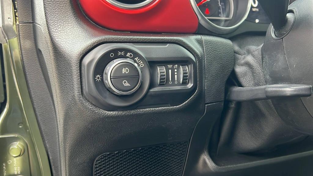 used 2021 Jeep Gladiator car, priced at $34,900