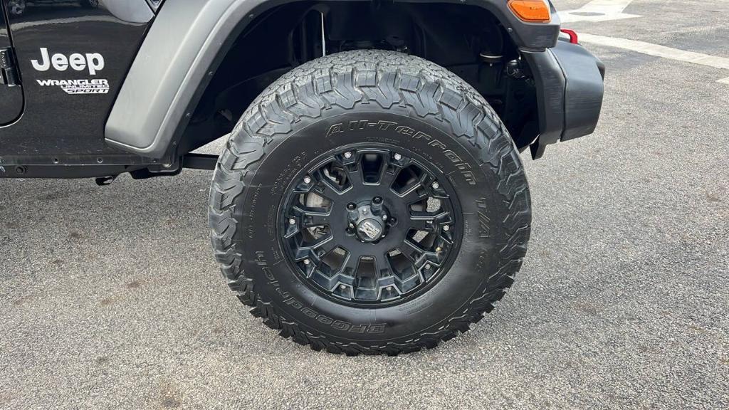 used 2021 Jeep Wrangler Unlimited car, priced at $25,900