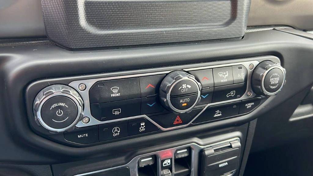 used 2021 Jeep Wrangler Unlimited car, priced at $25,900