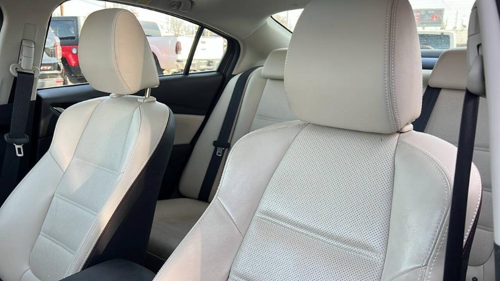 used 2014 Mazda Mazda6 car, priced at $10,900